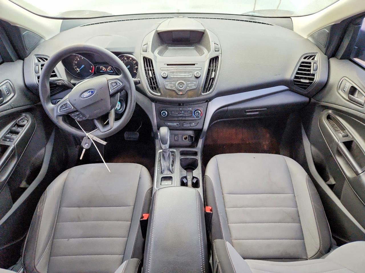 2017 FORD ESCAPE S photo 15