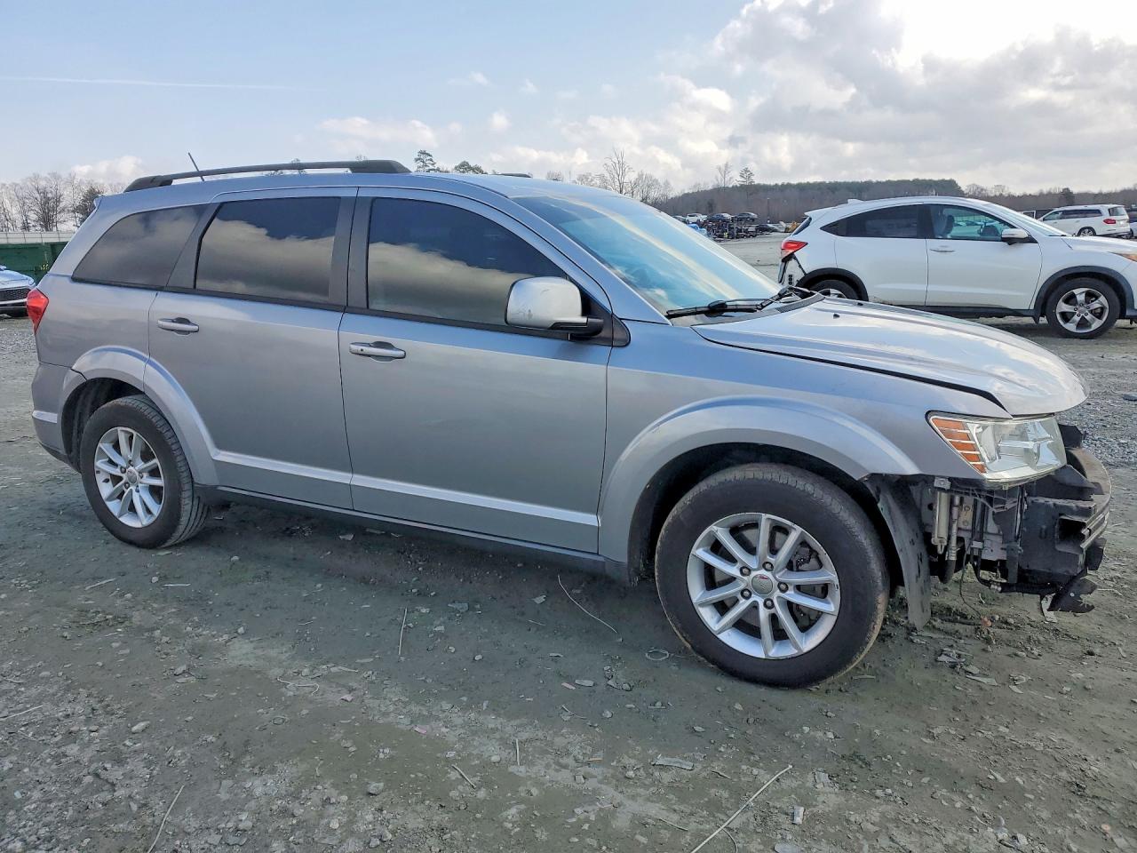 2015 DODGE JOURNEY SXT photo 7