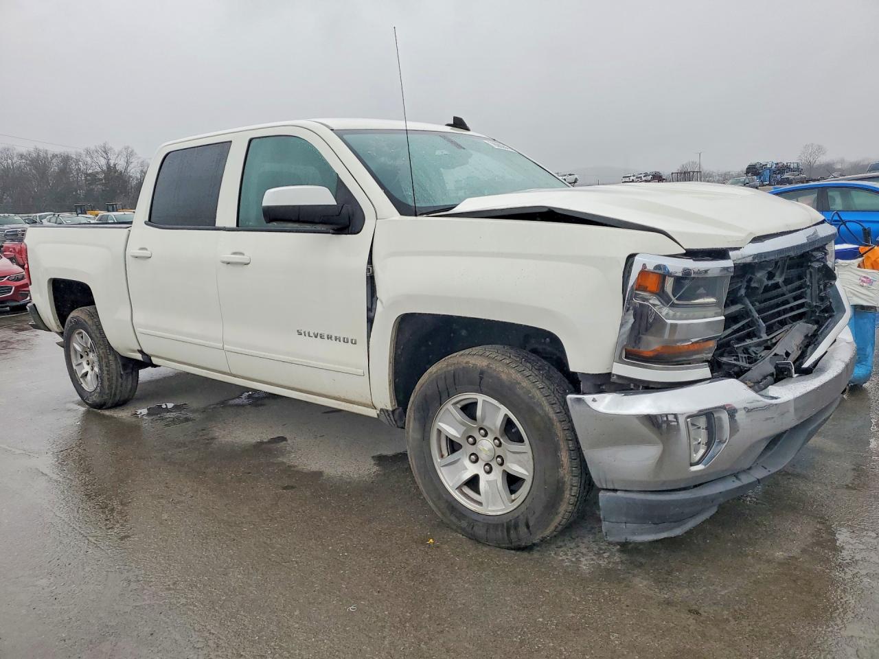 2018 CHEVROLET SILVERADO C1500 LT photo 4