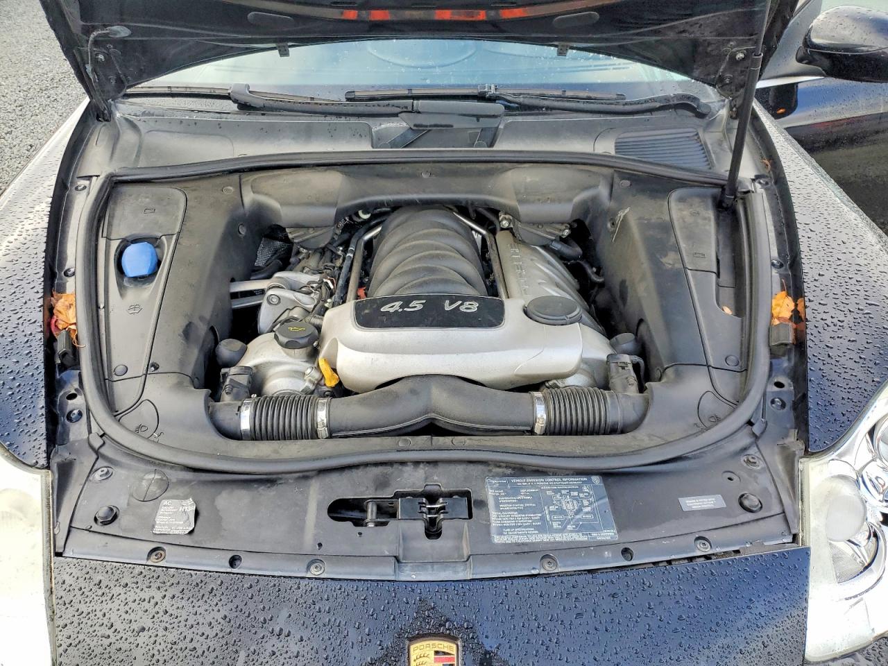 2005 PORSCHE CAYENNE S photo 34