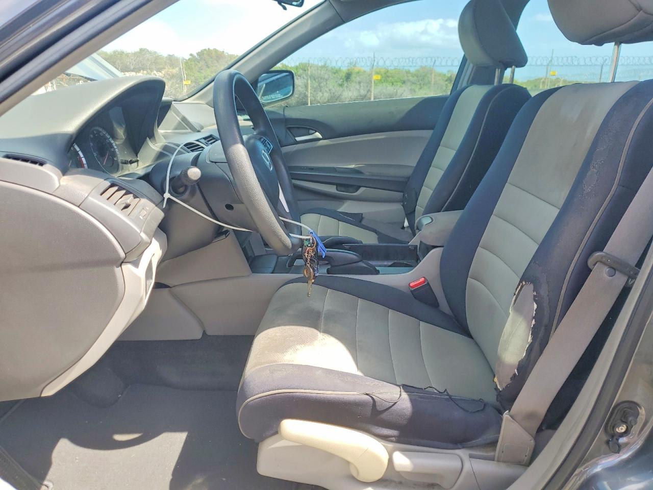 2008 HONDA ACCORD photo 13