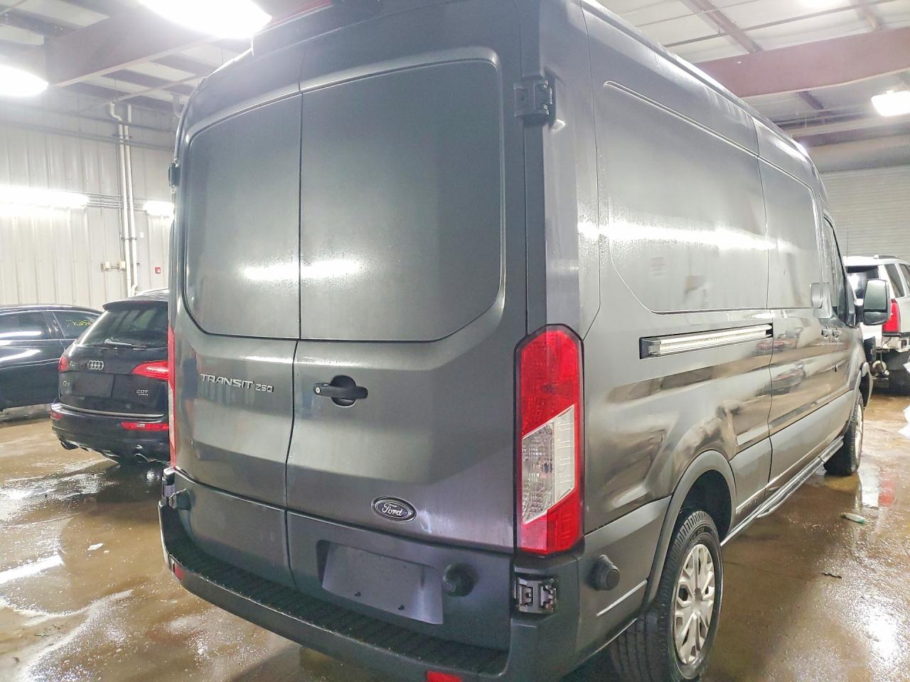 2018 FORD TRANSIT T-250 DELIVERY VAN photo 3