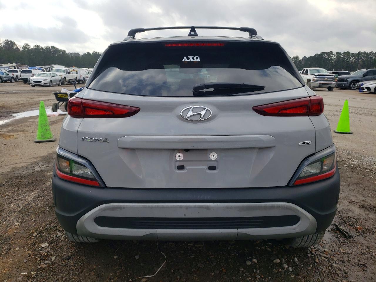 2022 HYUNDAI KONA SEL photo 11