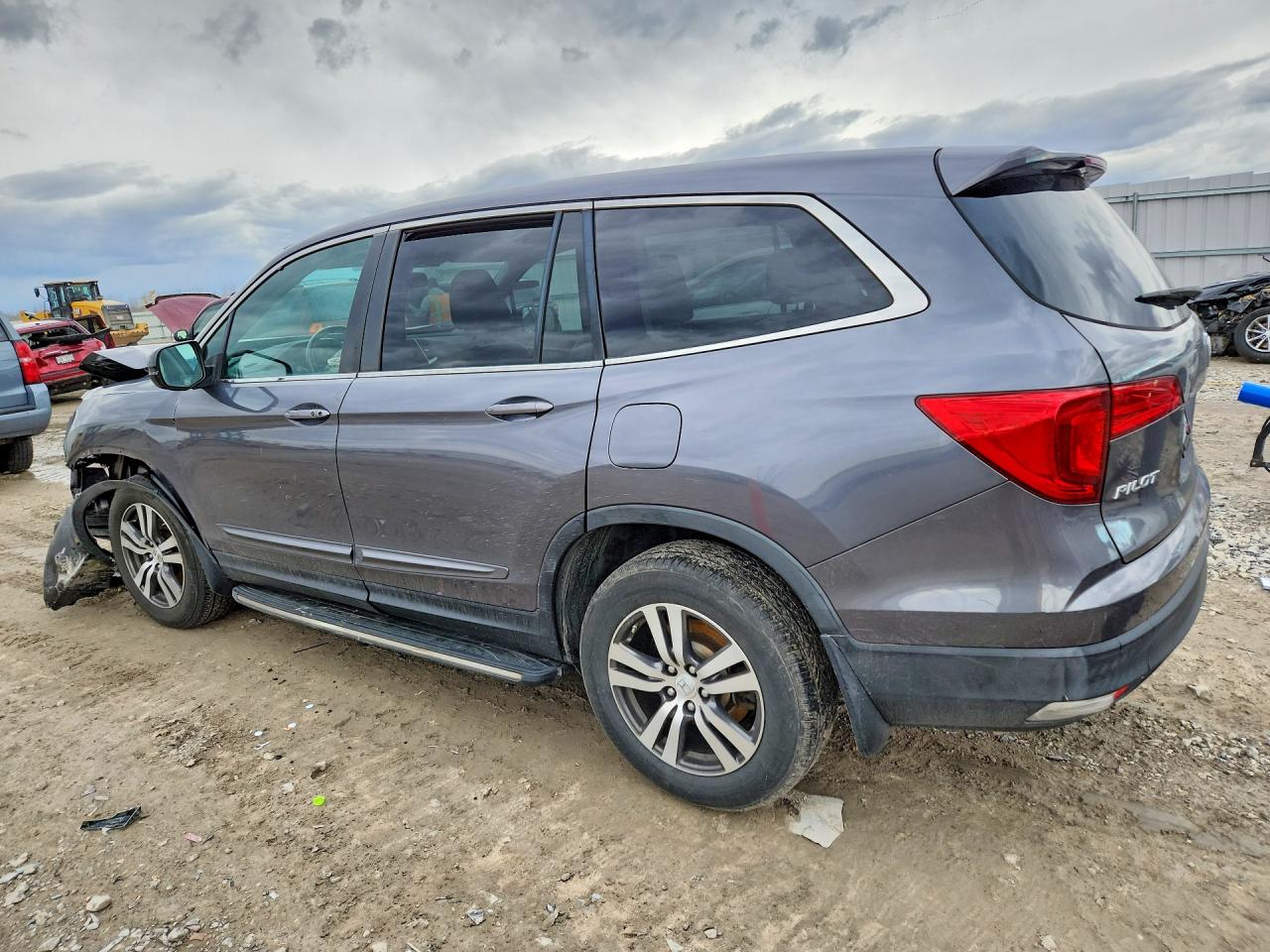 2016 HONDA PILOT EXL photo 2
