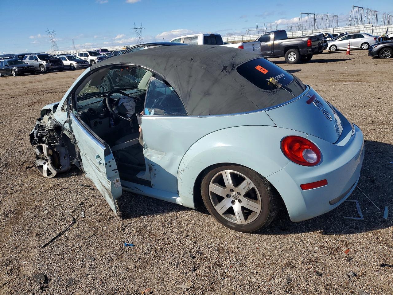 2006 VOLKSWAGEN NEW BEETLE CONVERTIBLE OPTION PACKAGE 1 photo 2