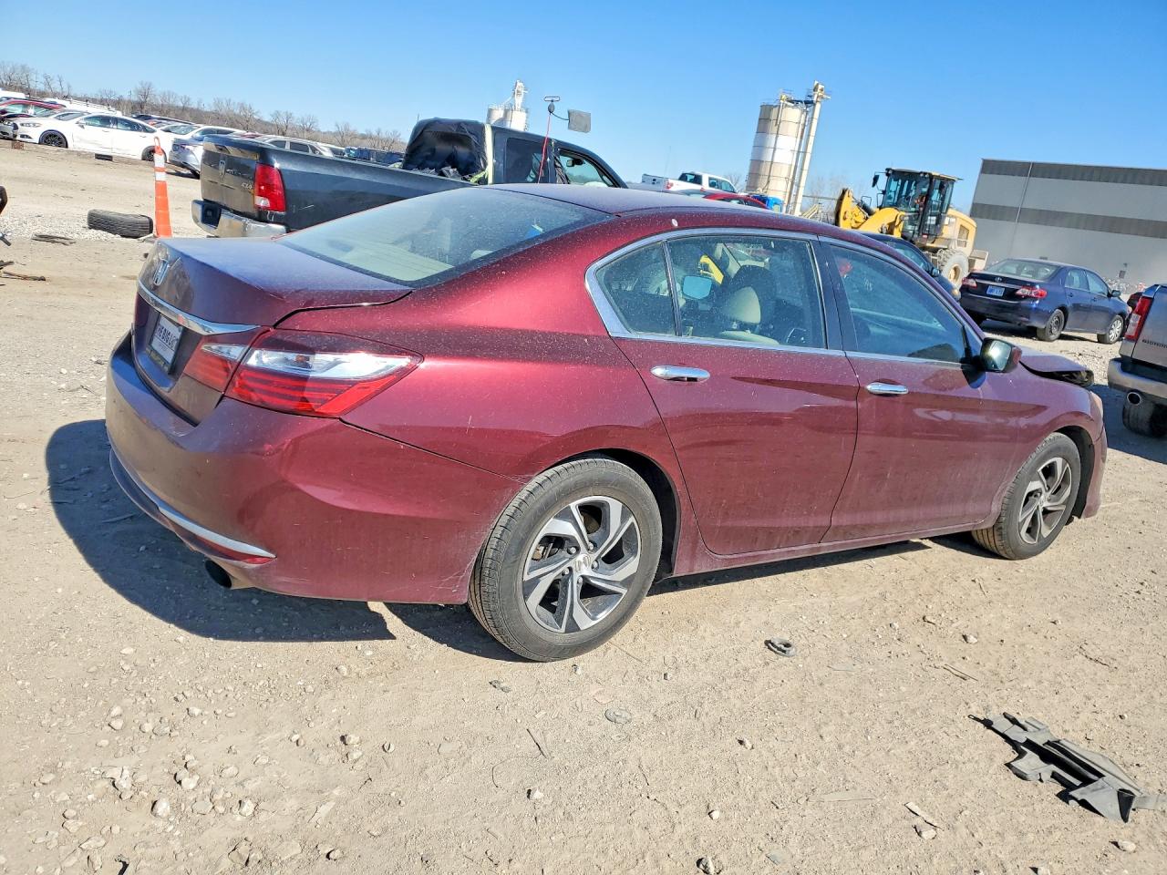 2016 HONDA ACCORD photo 3