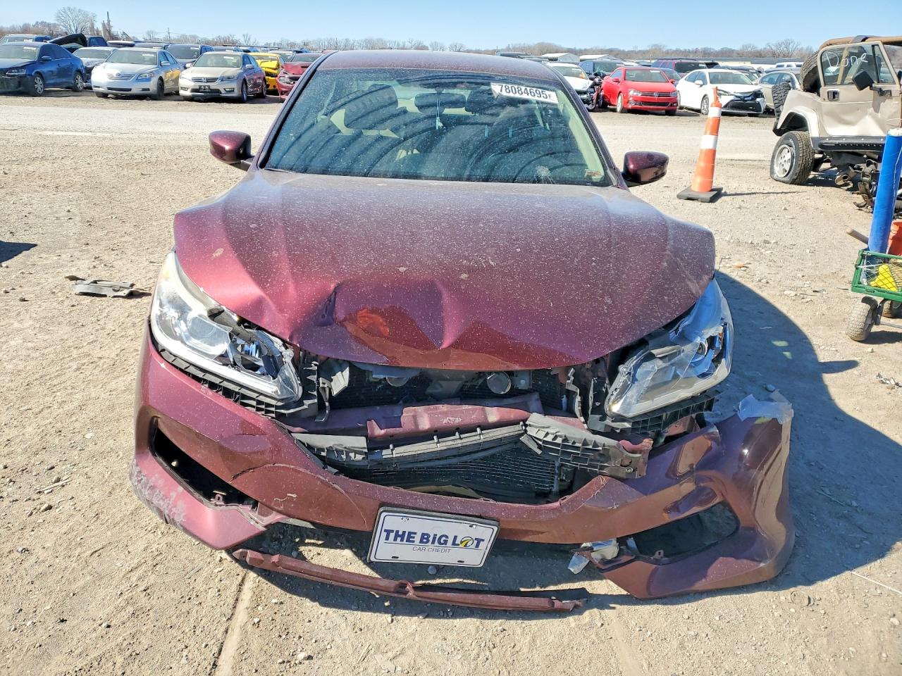 2016 HONDA ACCORD photo 5