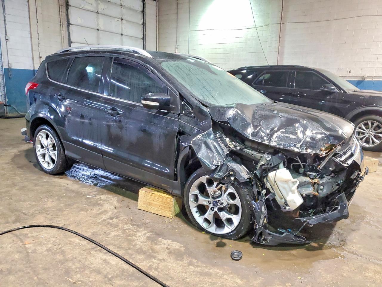 2014 FORD ESCAPE TITANIUM photo 4