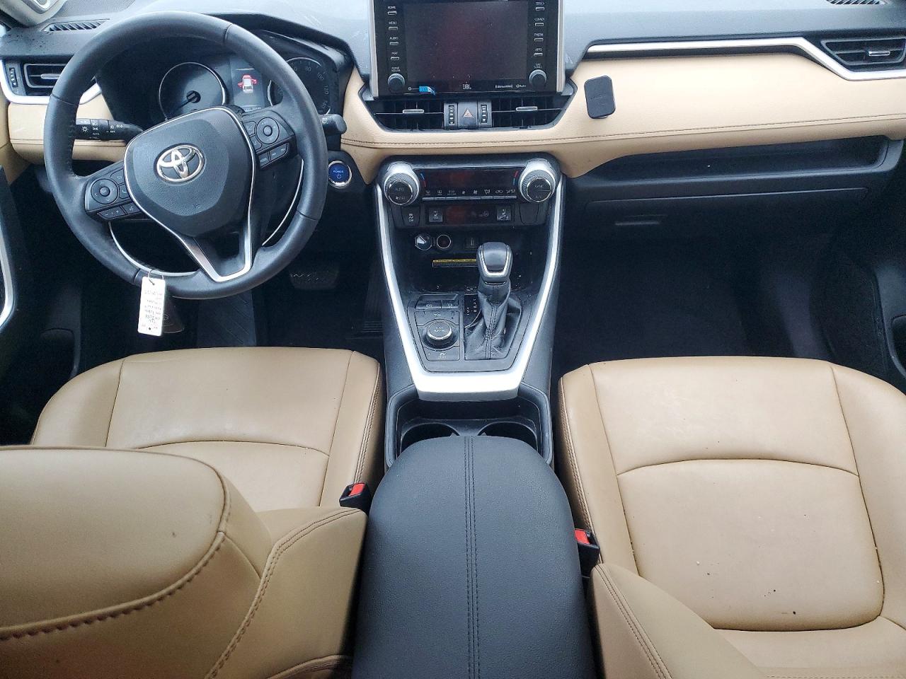2021 TOYOTA RAV4 photo 15