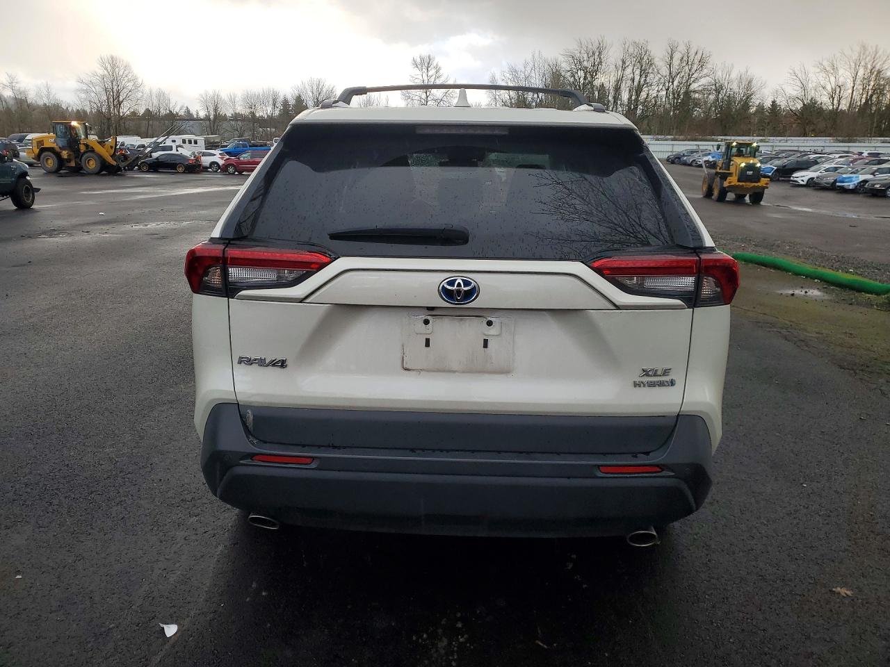 2021 TOYOTA RAV4 photo 11