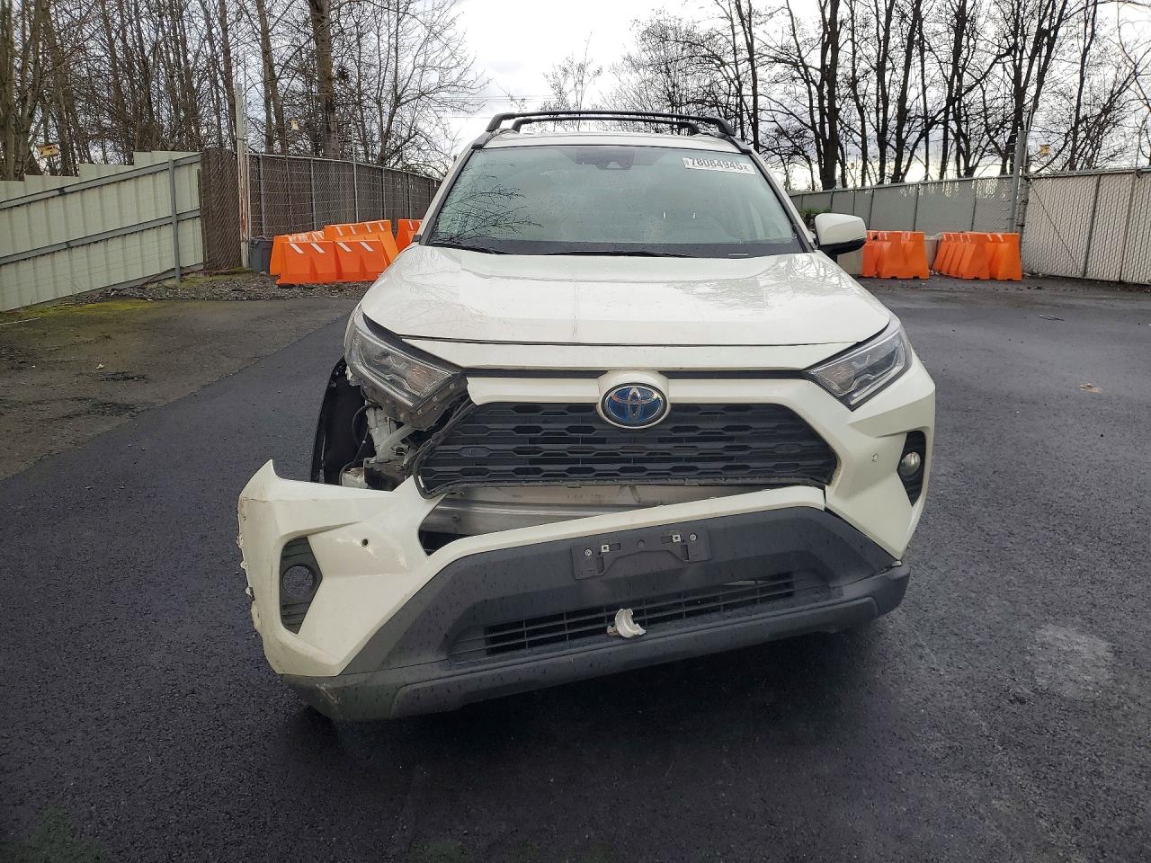 2021 TOYOTA RAV4 photo 9