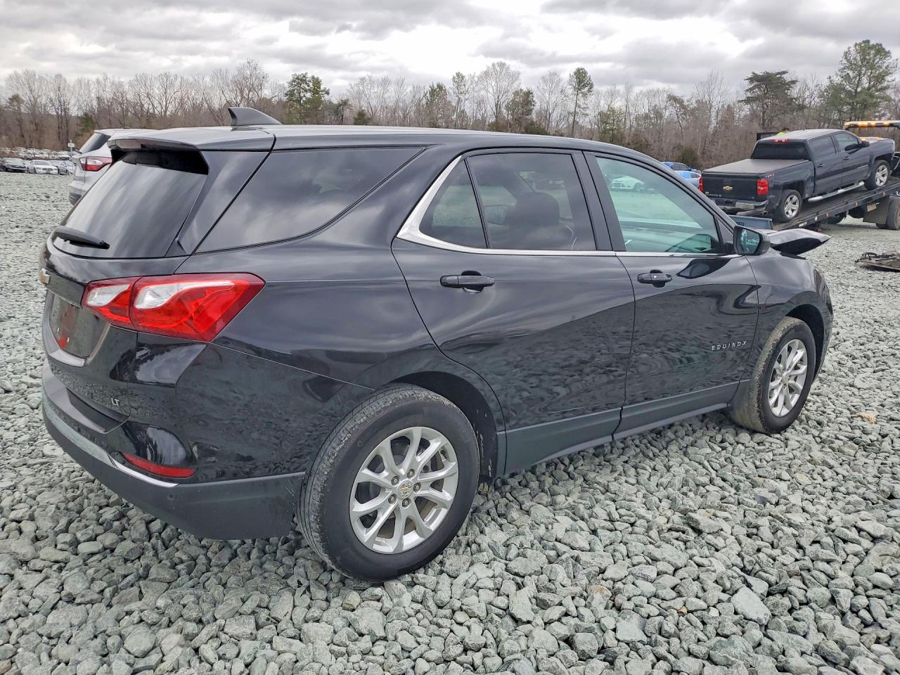 2021 CHEVROLET EQUINOX LT photo 5