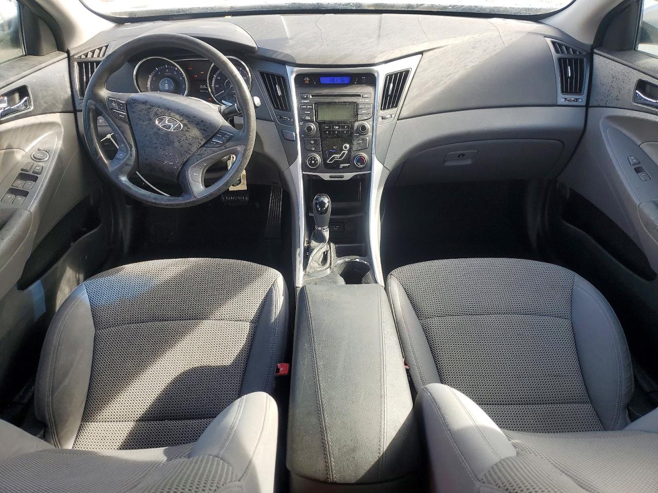 2012 HYUNDAI SONATA GLS photo 22