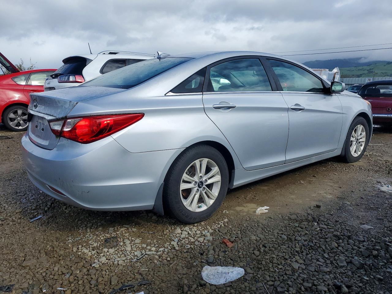 2012 HYUNDAI SONATA GLS photo 7