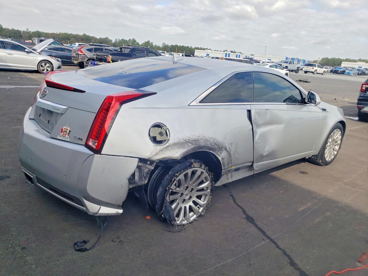 2012 CADILLAC CTS PERFORMANCE COLLECTION photo 3