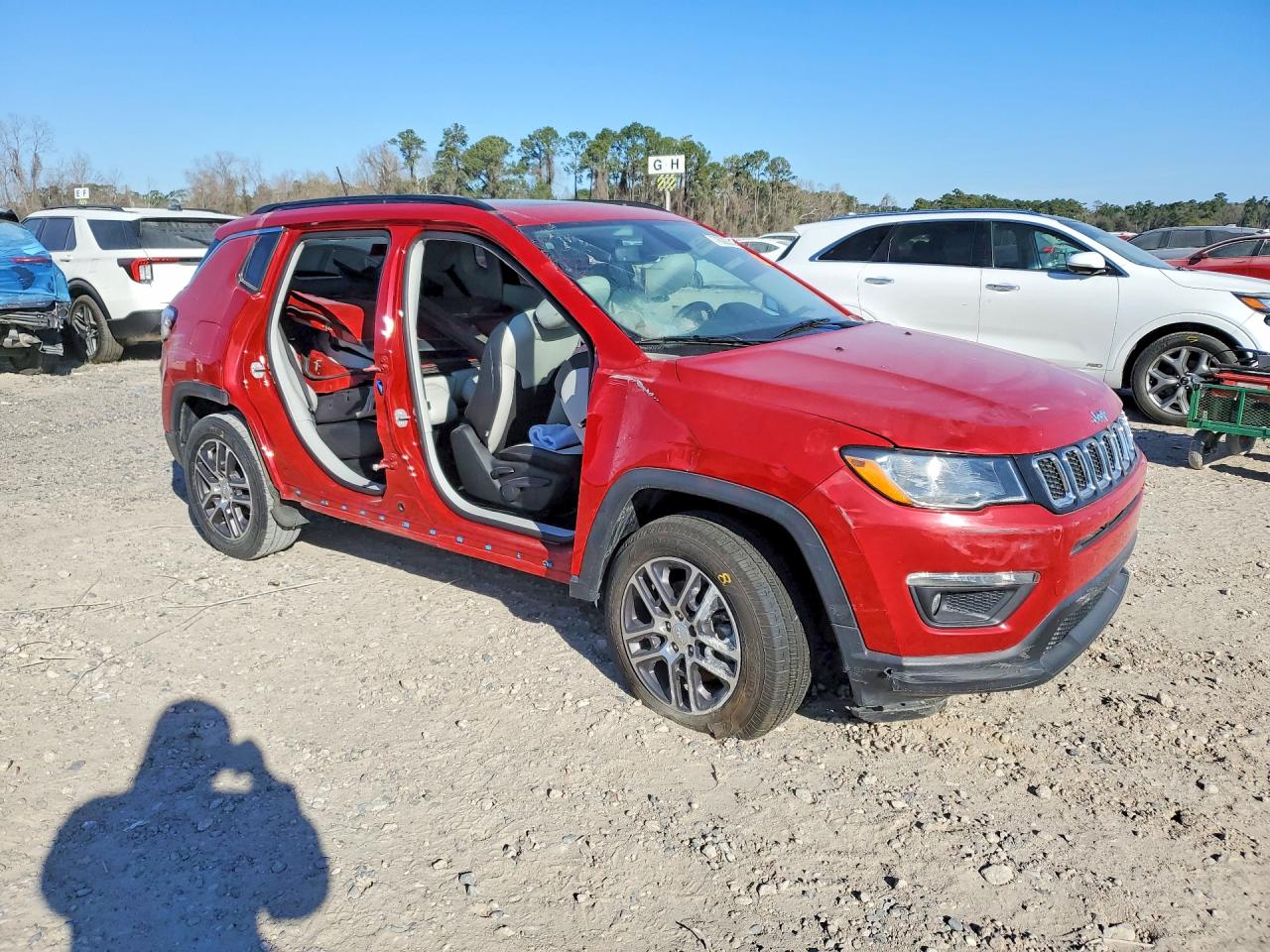 2019 JEEP COMPASS LATITUDE photo 4