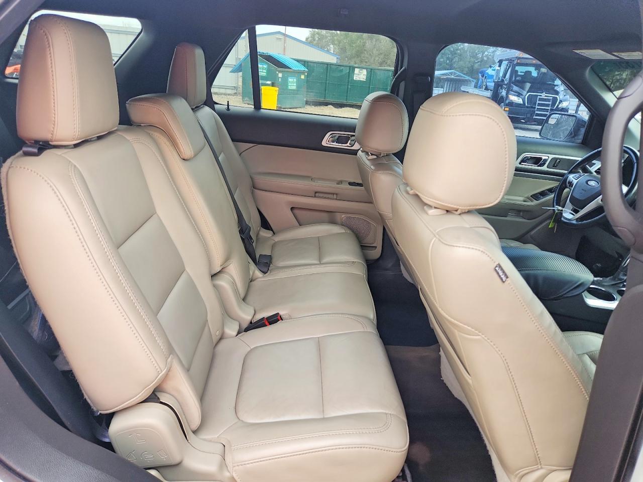 2013 FORD EXPLORER XLT photo 19