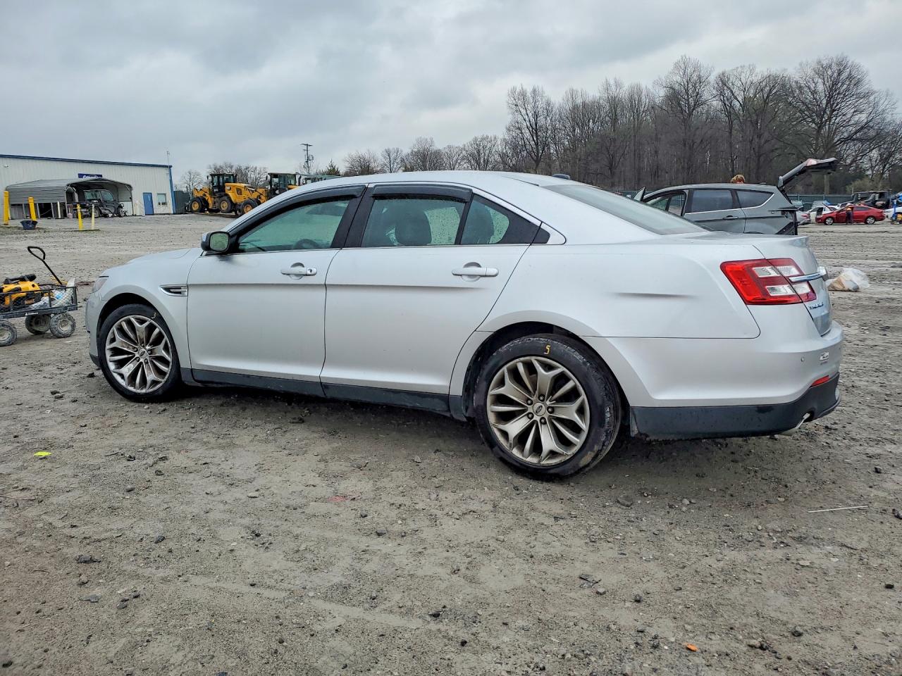 2018 FORD TAURUS LIMITED photo 3