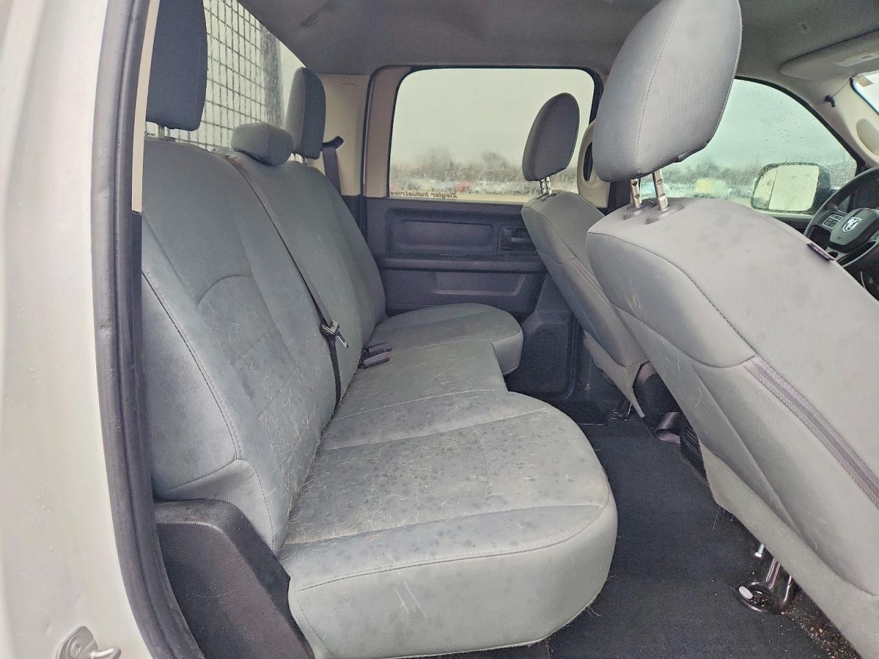 2017 RAM 2500 ST photo 10