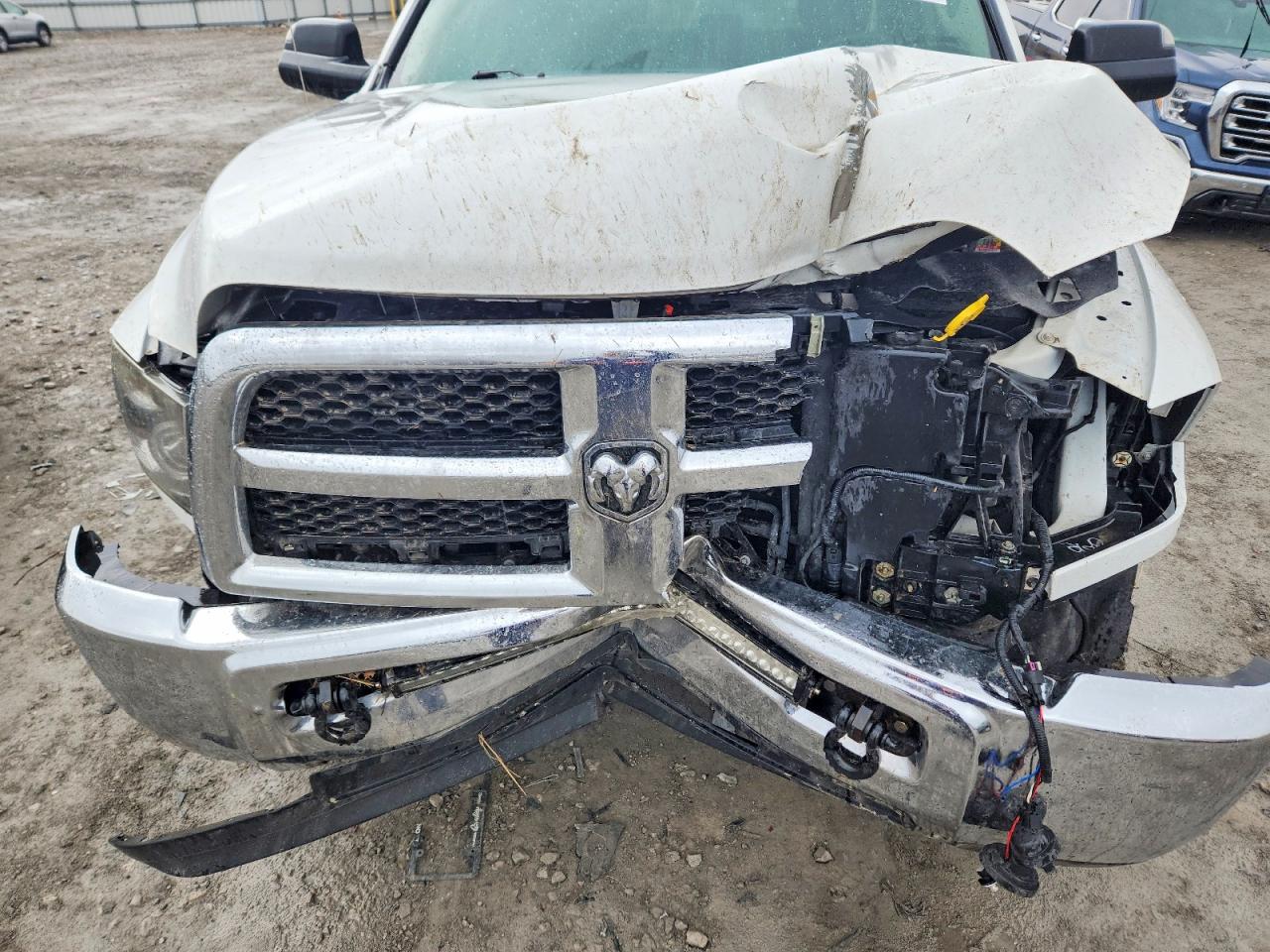 2017 RAM 2500 ST photo 11