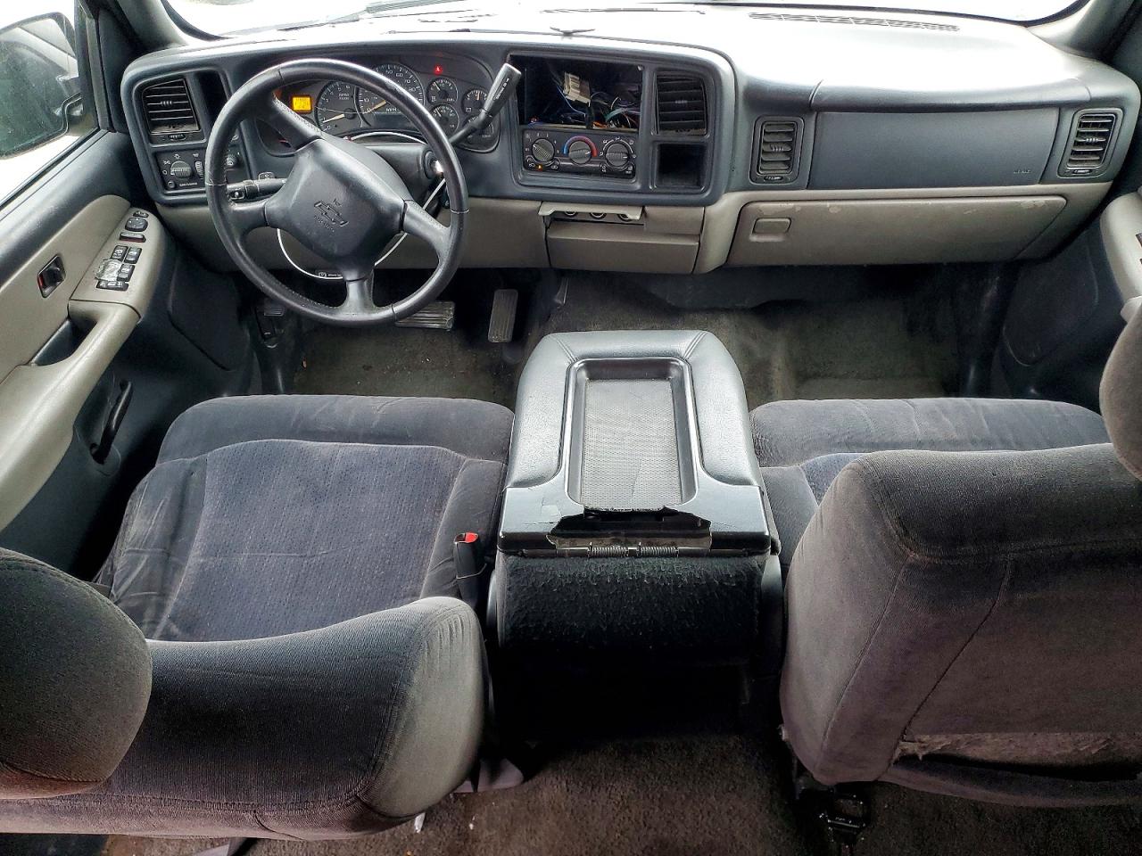 2001 CHEVROLET TAHOE C1500 photo 8