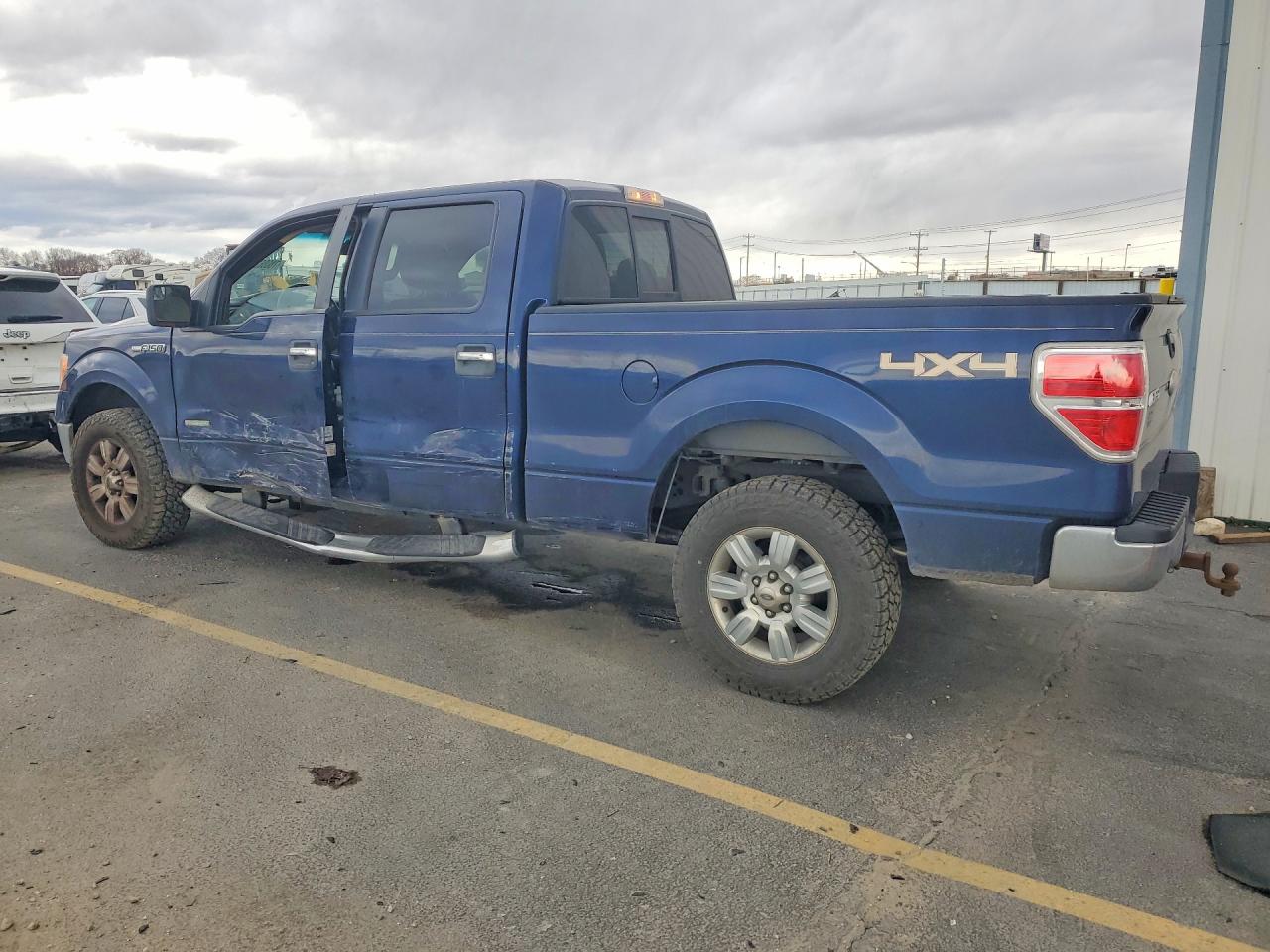 2011 FORD F150 SUPERCREW photo 4
