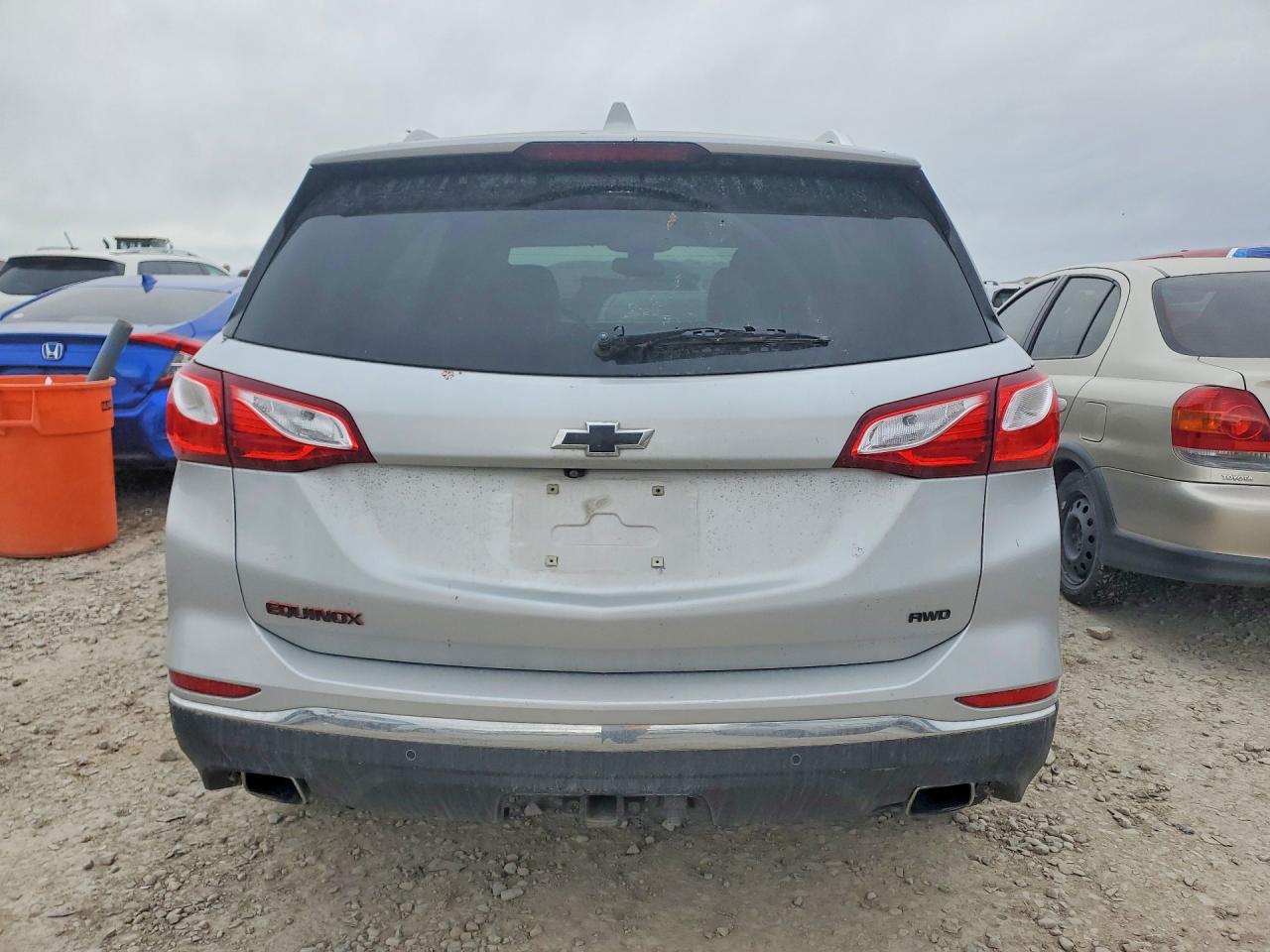 2020 CHEVROLET EQUINOX PREMIER photo 11