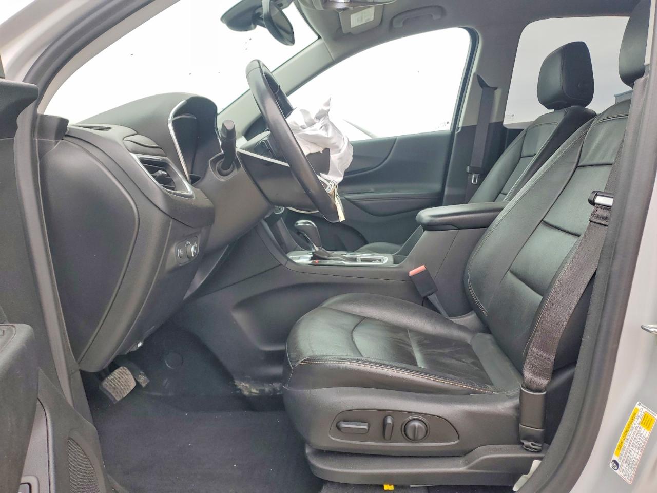 2020 CHEVROLET EQUINOX PREMIER photo 13