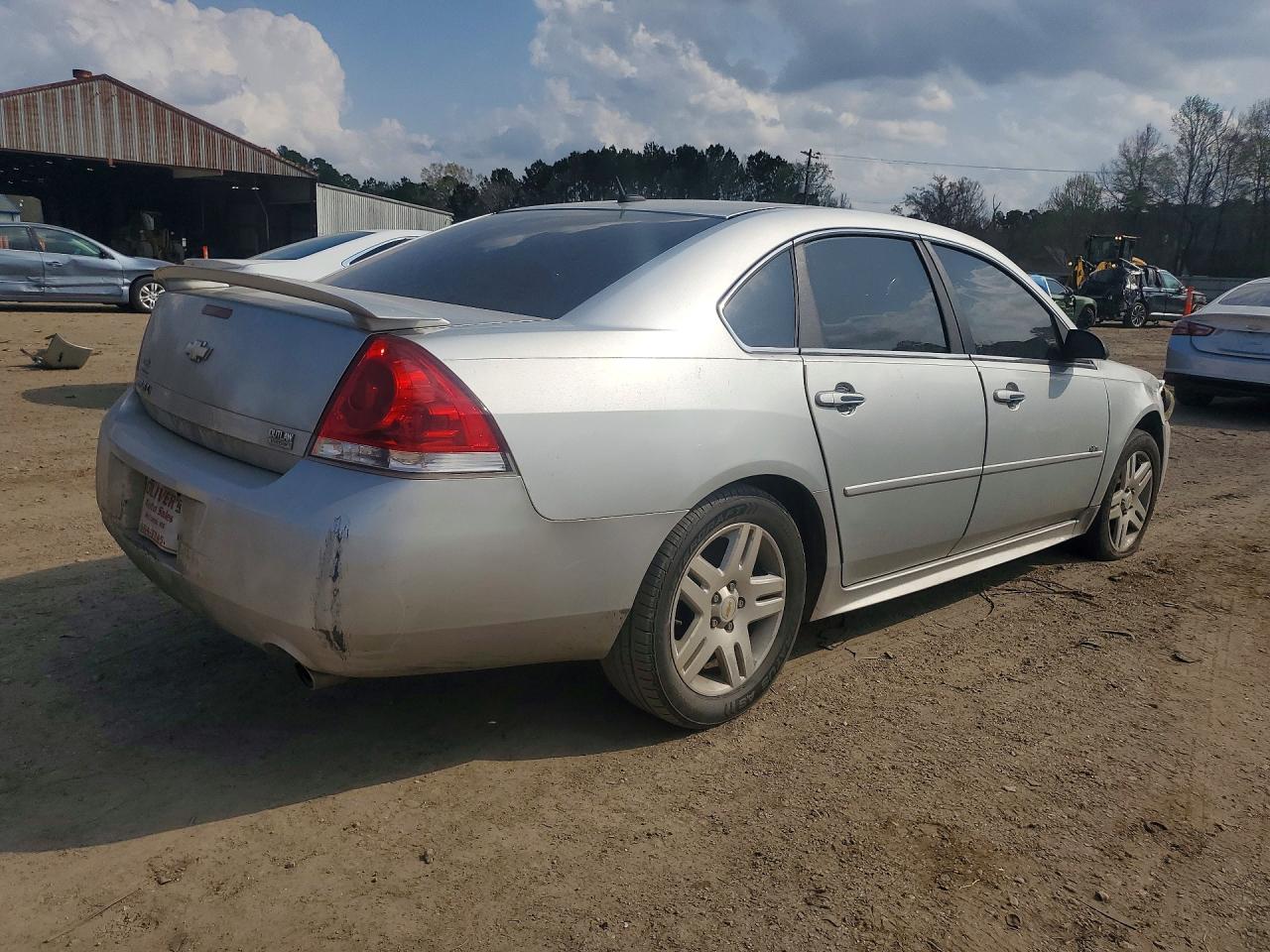 2012 CHEVROLET IMPALA LT photo 5