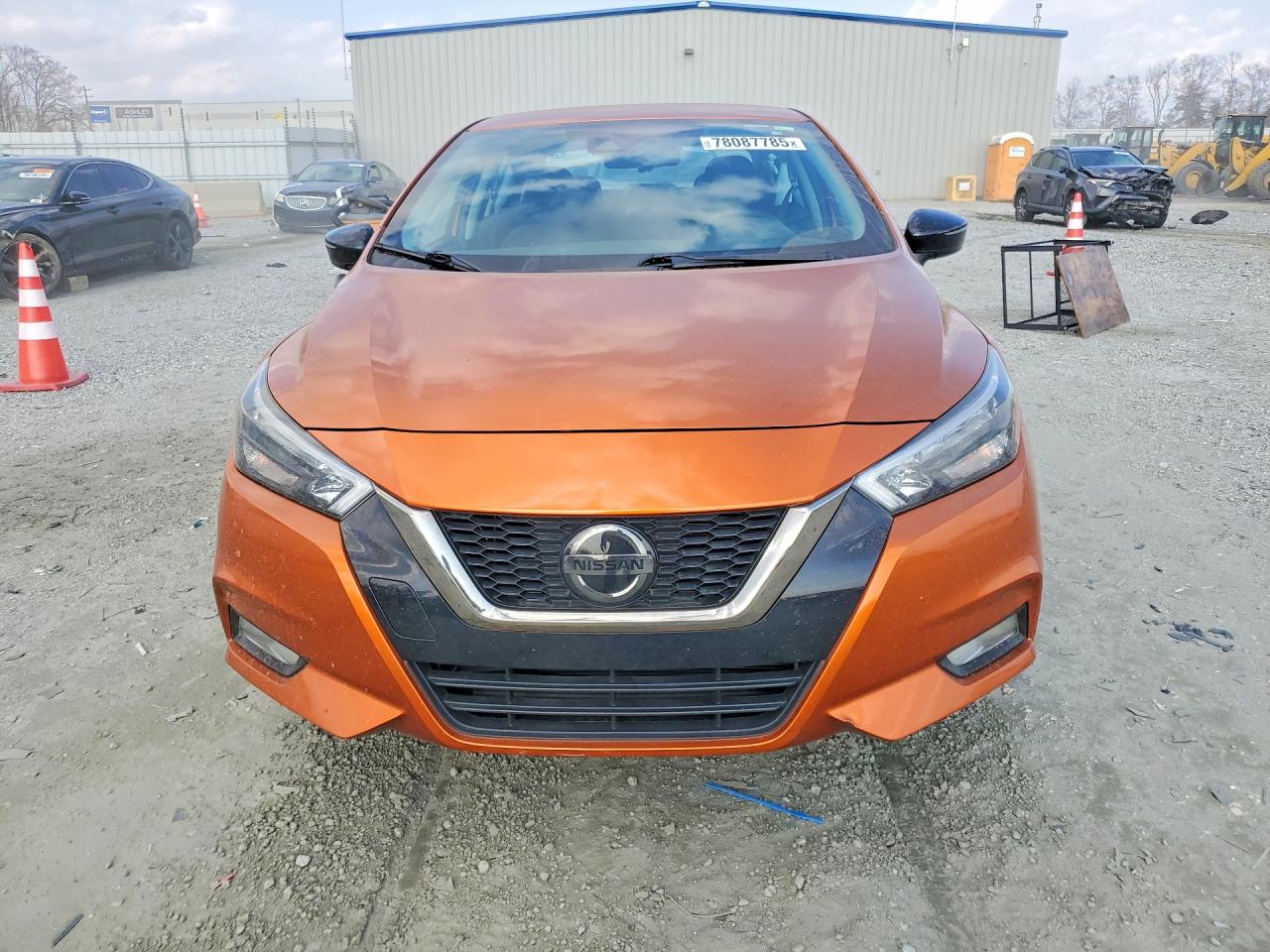 2021 NISSAN VERSA SR photo 5