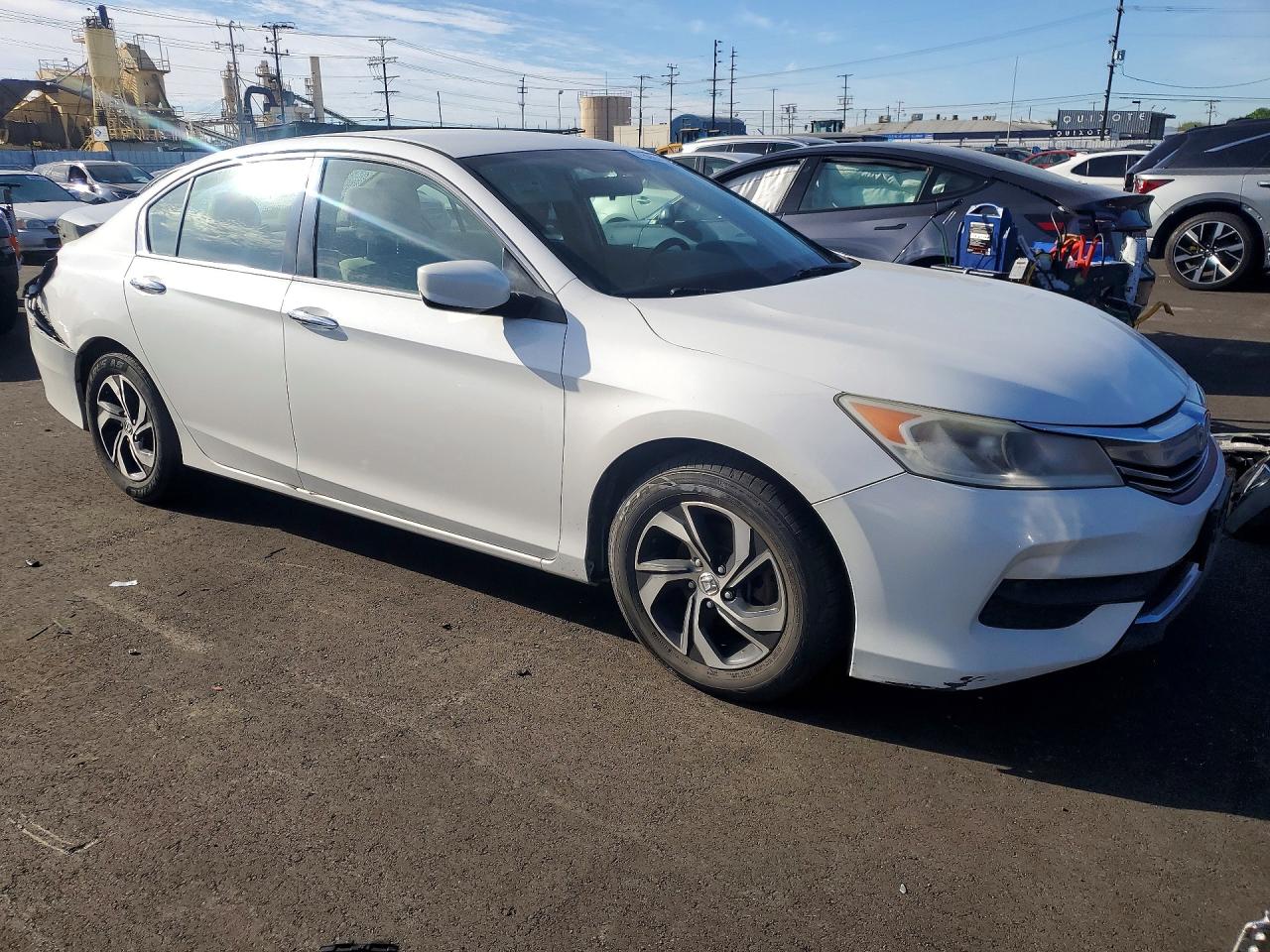 2016 HONDA ACCORD LX photo 7