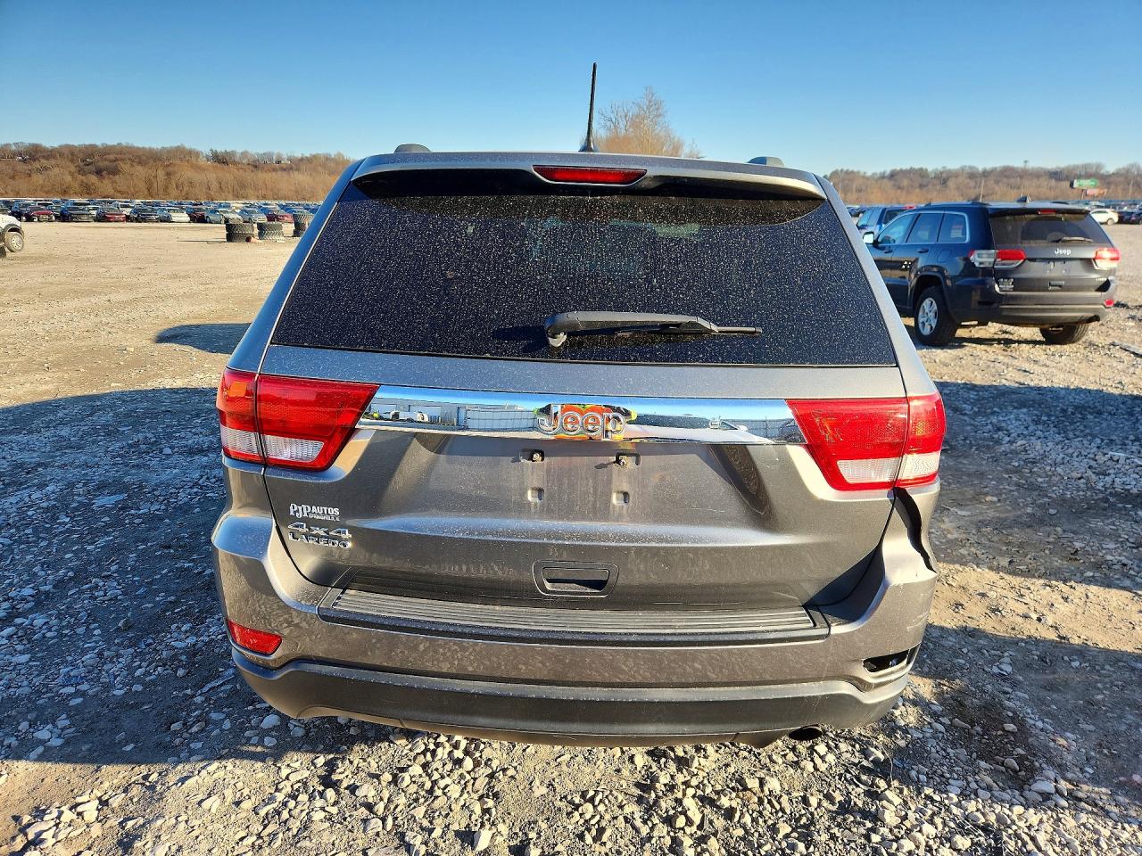2012 JEEP GRAND CHEROKEE LAREDO photo 6