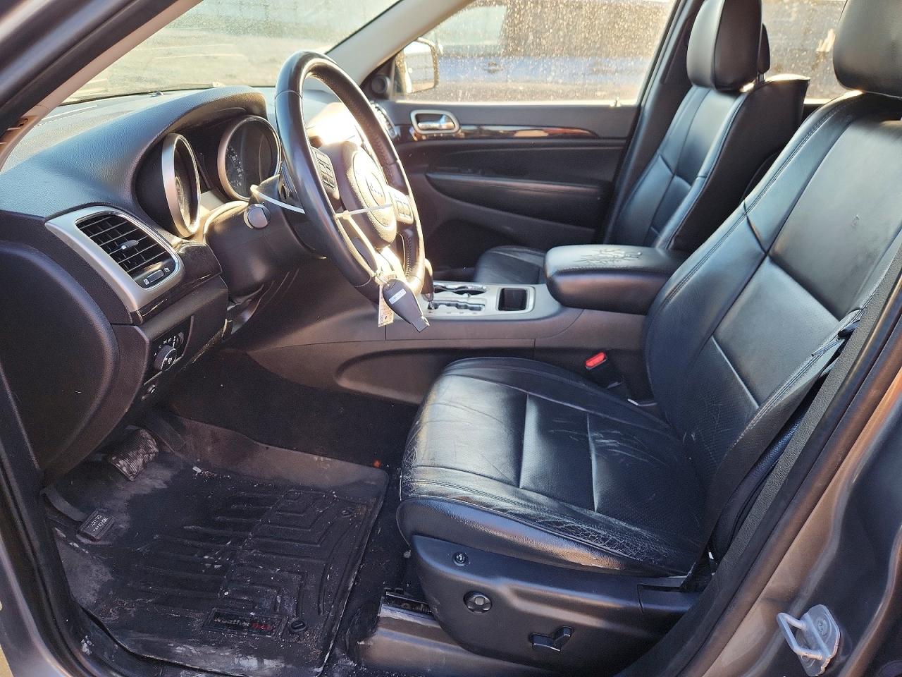 2012 JEEP GRAND CHEROKEE LAREDO photo 7