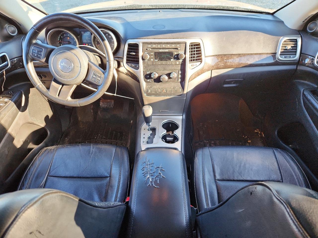 2012 JEEP GRAND CHEROKEE LAREDO photo 8