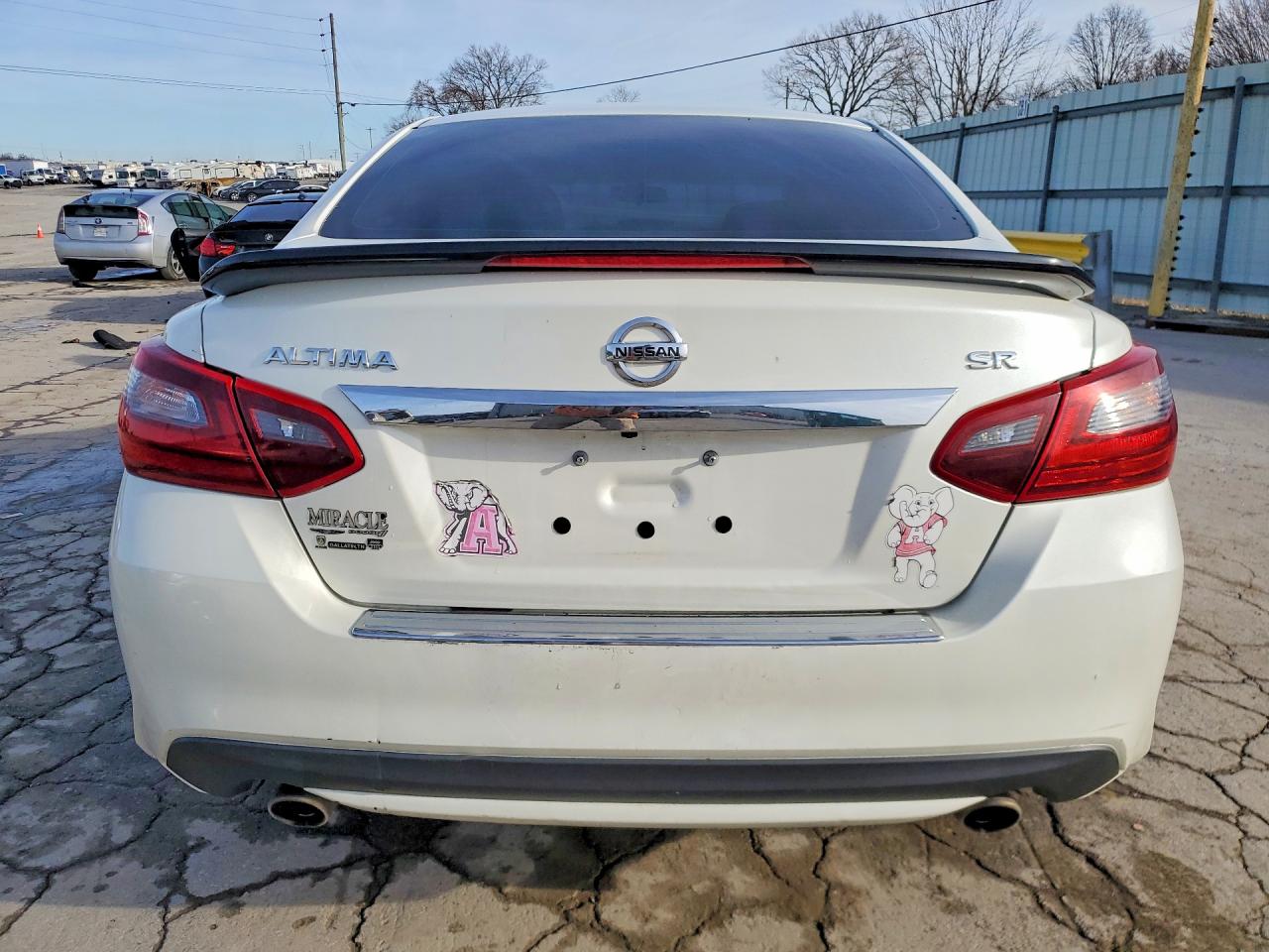 2017 NISSAN ALTIMA 2.5 SR photo 16