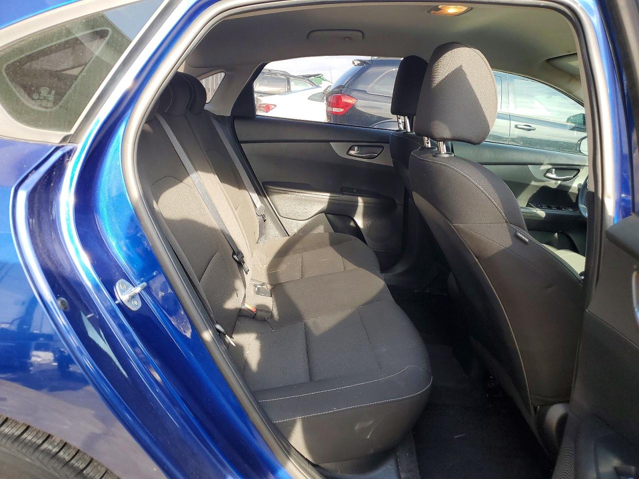 2021 KIA FORTE FE photo 19