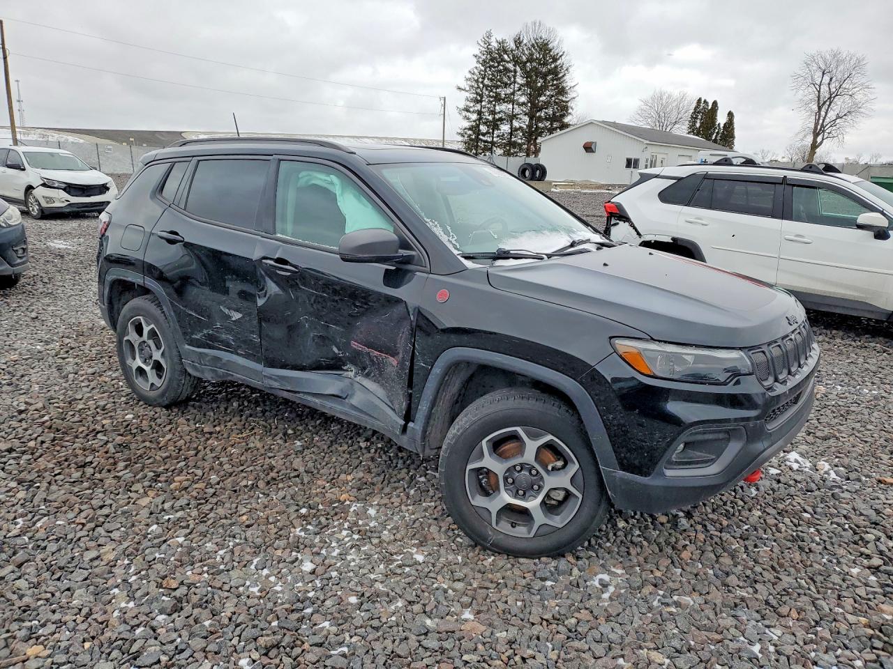 2022 JEEP COMPASS TRAILHAWK photo 4