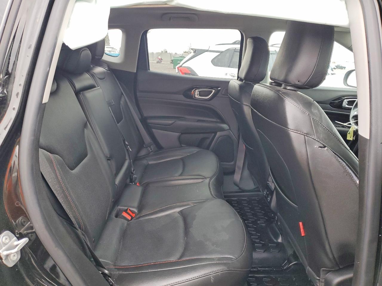2022 JEEP COMPASS TRAILHAWK photo 11