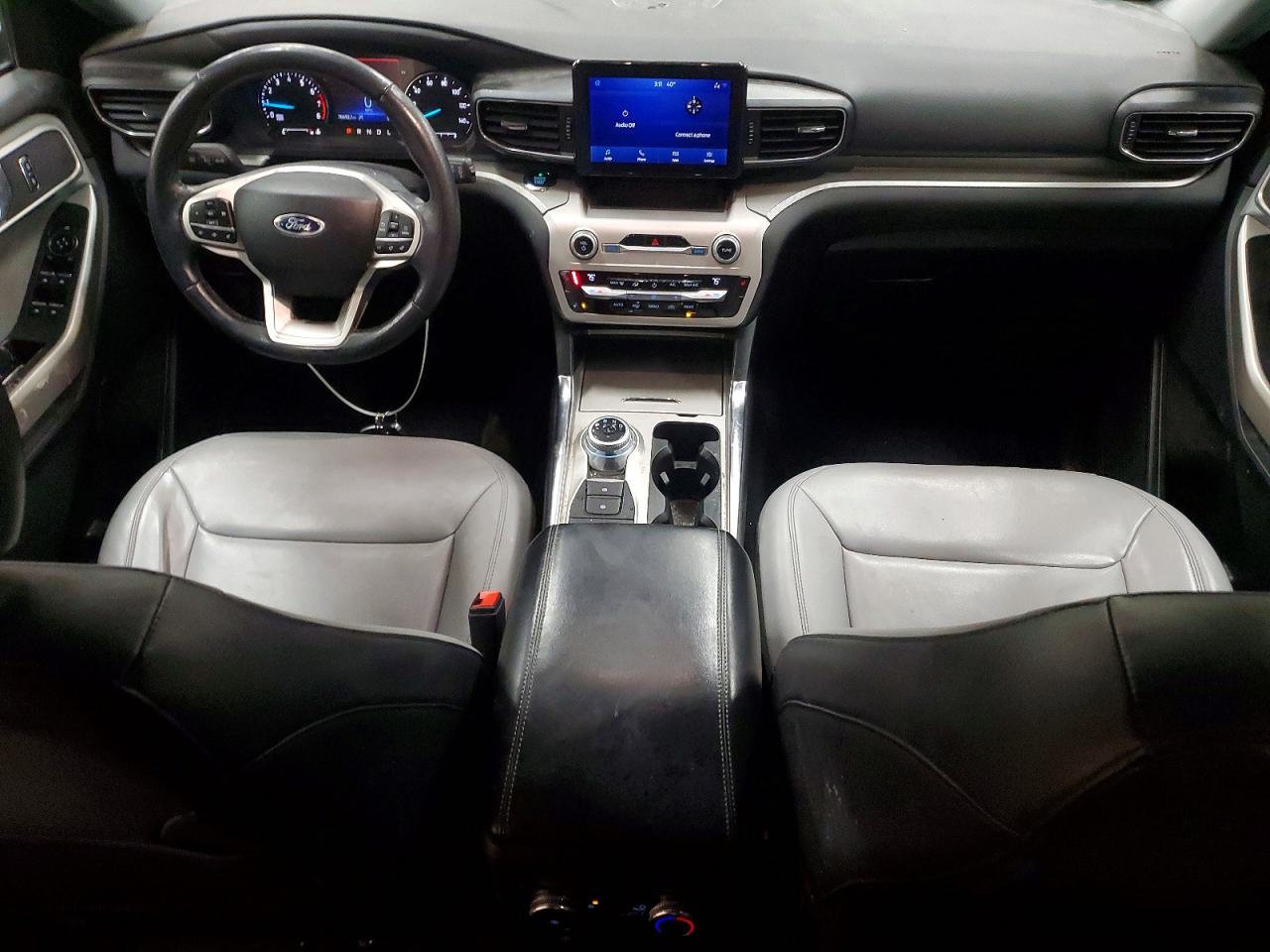 2021 FORD EXPLORER XLT photo 15