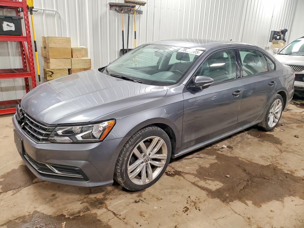 2019 VOLKSWAGEN PASSAT