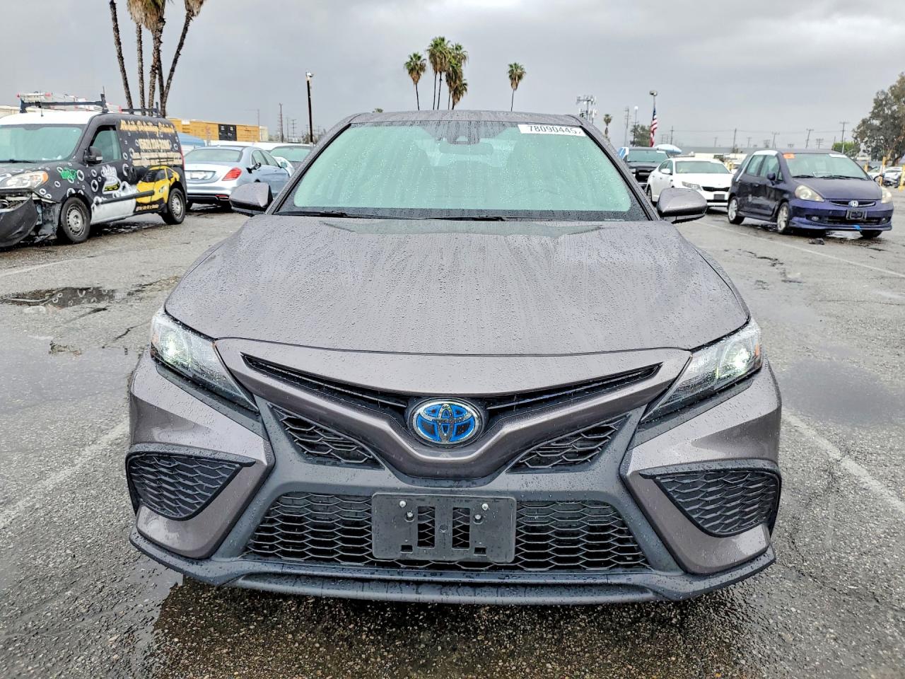 2021 TOYOTA CAMRY SE photo 5