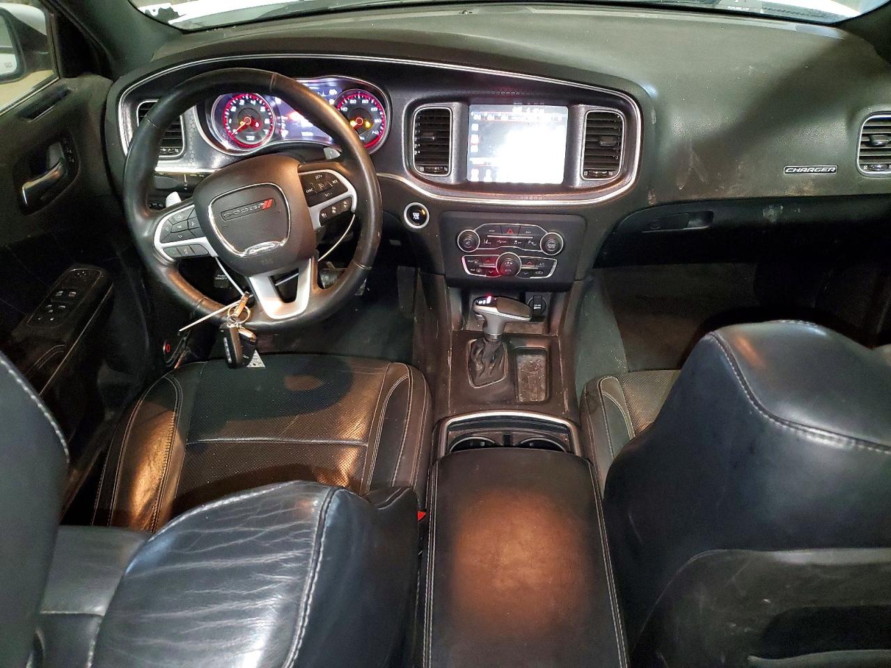 2015 DODGE CHARGER SXT photo 22