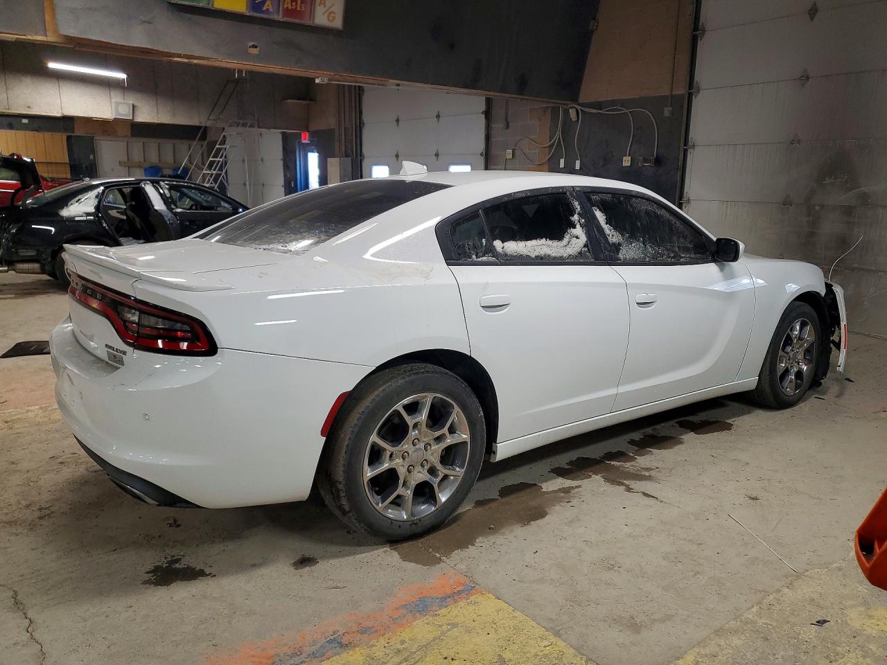 2015 DODGE CHARGER SXT photo 7