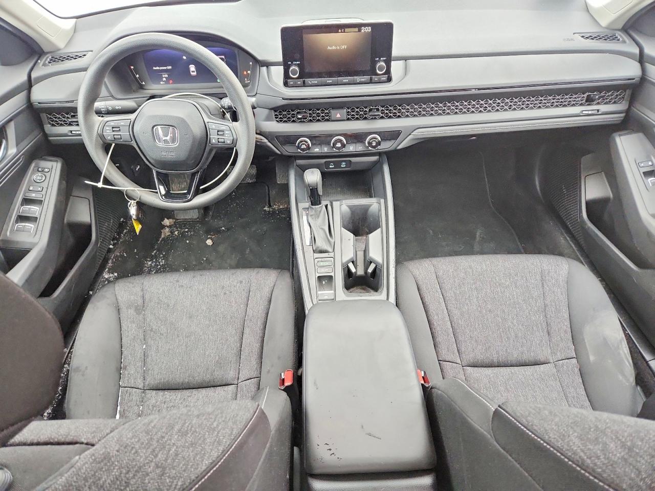 2025 HONDA ACCORD LX photo 15