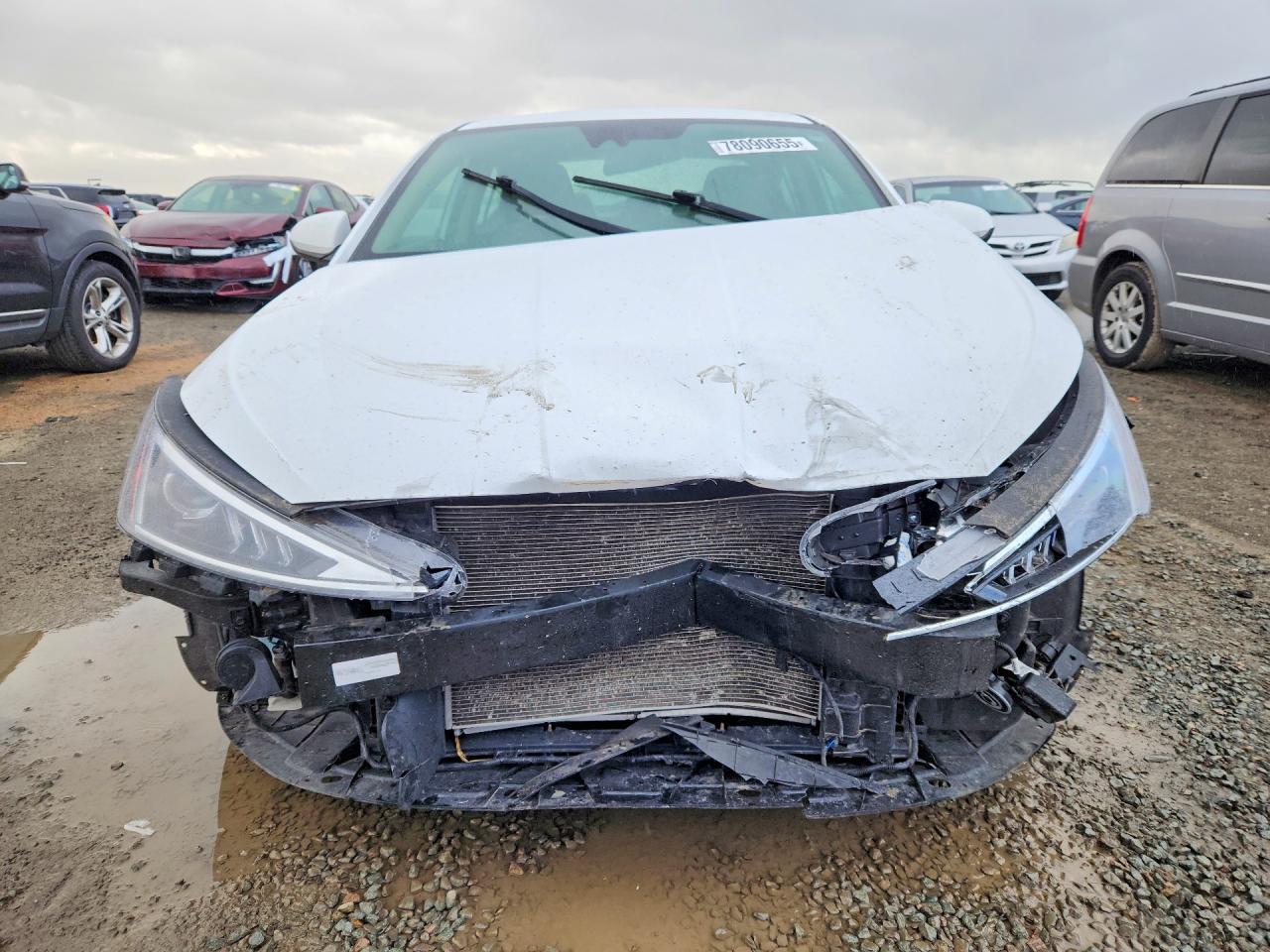 2020 HYUNDAI ELANTRA SE photo 5