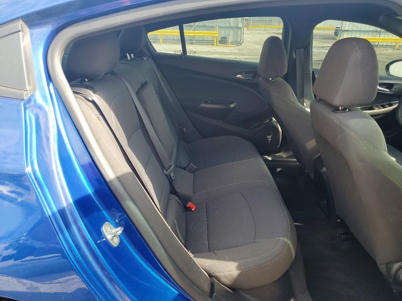 2019 CHEVROLET CRUZE LT photo 19