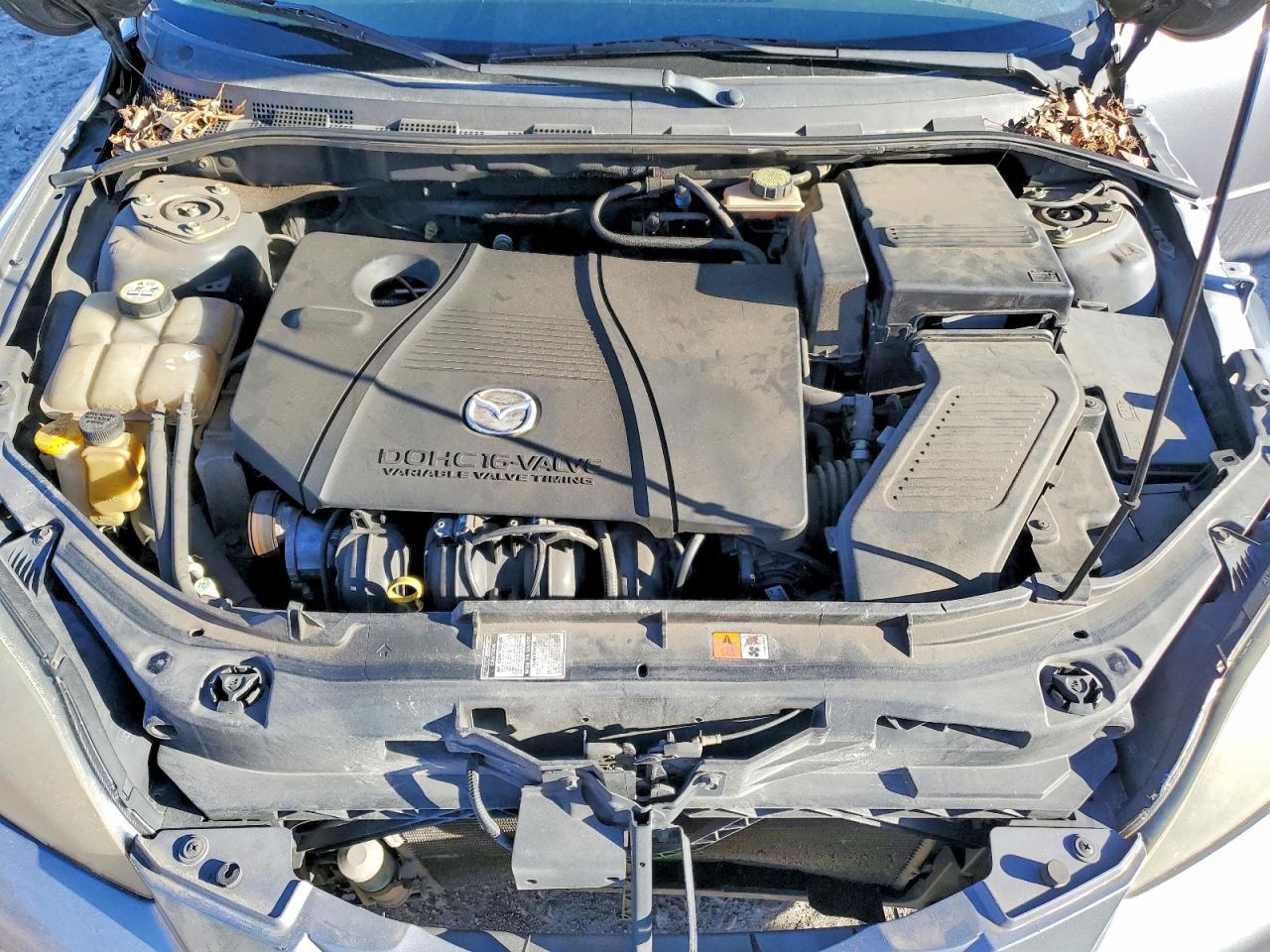 2005 MAZDA 3 HATCHBACK photo 12