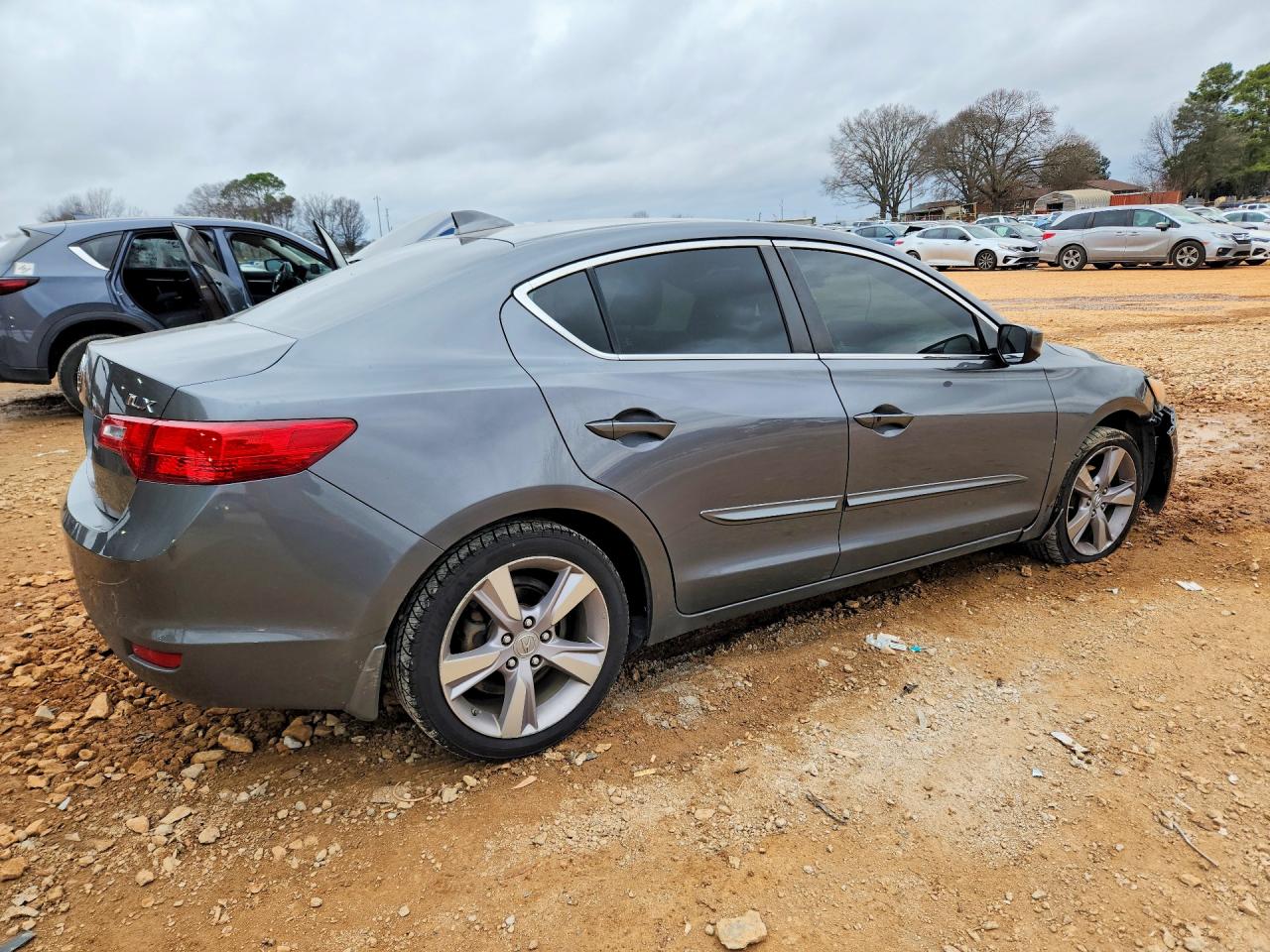 2014 ACURA ILX 20 photo 3