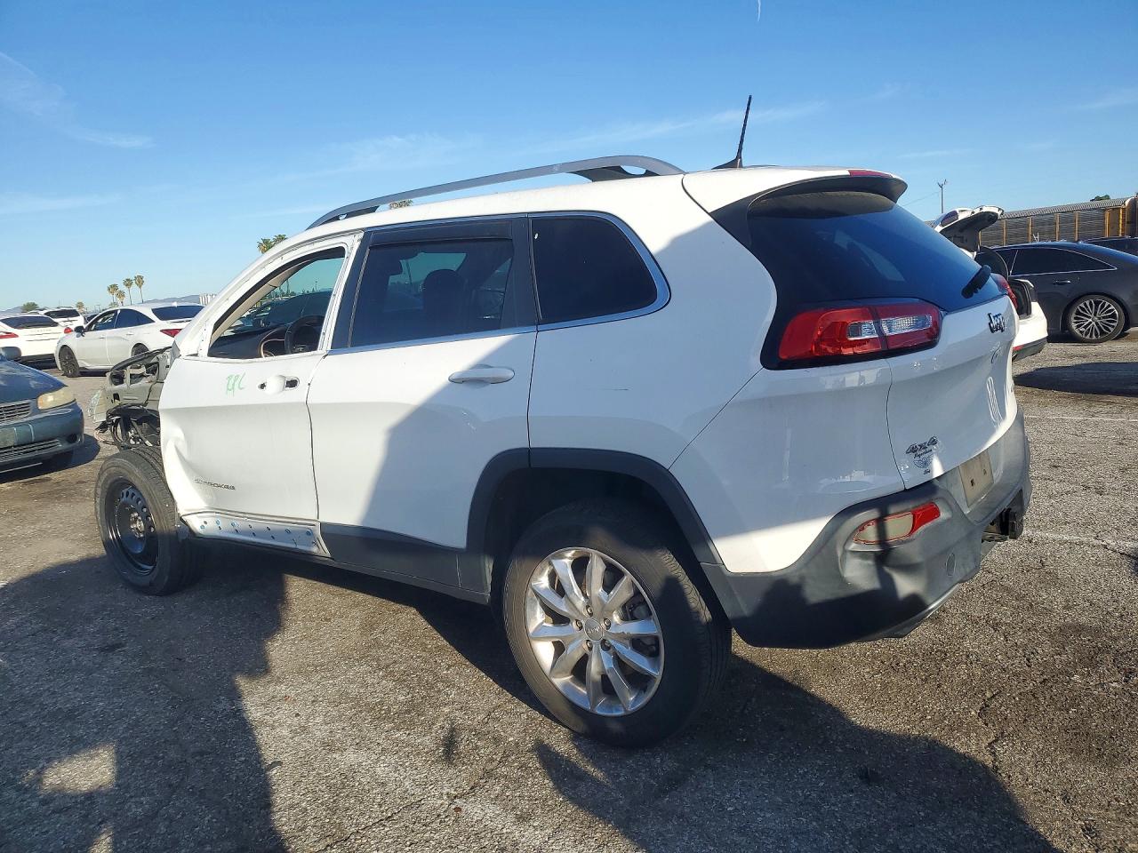 2016 JEEP CHEROKEE LIMITED photo 3