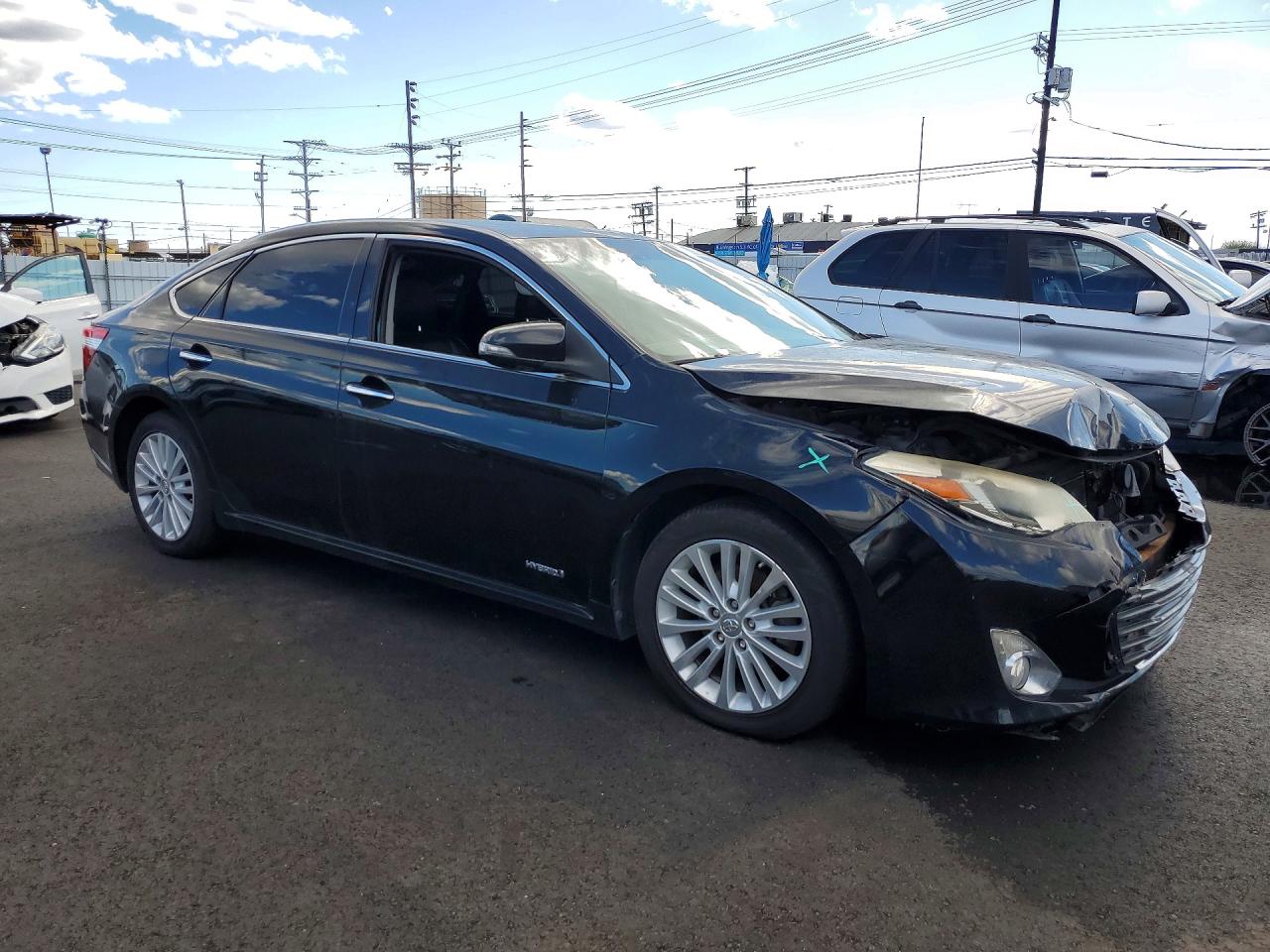 2013 TOYOTA AVALON HYBRID photo 4
